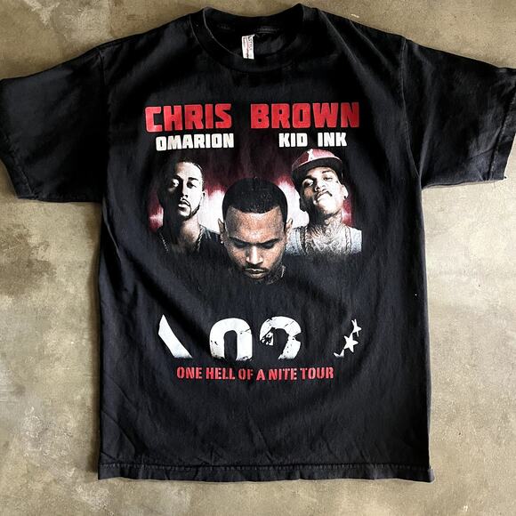 2015 Chris Brown One Hell of a Night Tour M T shirt - Picture 1 of 6